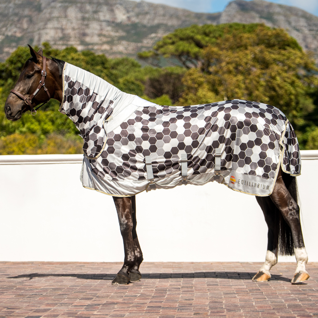 Field Relief Fly Rug